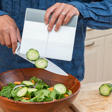 Load image into Gallery viewer, ScooperDuper™ Folding Food Scooper ⭐⭐⭐⭐⭐