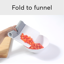 Load image into Gallery viewer, ScooperDuper™ Folding Food Scooper ⭐⭐⭐⭐⭐
